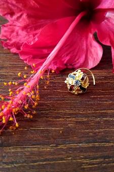 Sizzling gold meenakari cubic zirconia nose-ring or nosepin