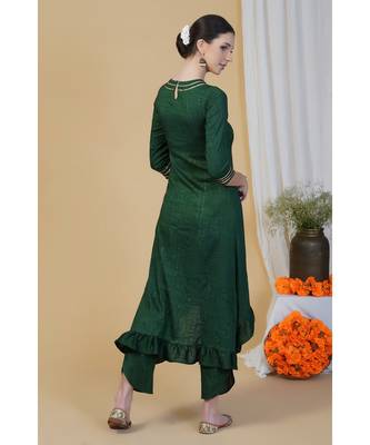 Green linen cotton self design lurex high low frilled kurta with petal pants 5