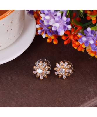 American DIAMOND LOOK FLOWER PATTERN GOLD PLATED  STUD 1