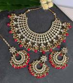 Pink necklace-sets