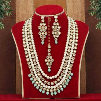 Green necklace-sets 1