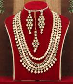 Gold necklace-sets