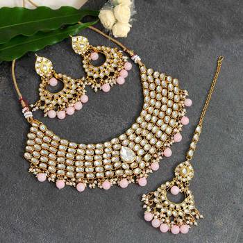 Pink necklace-sets 1