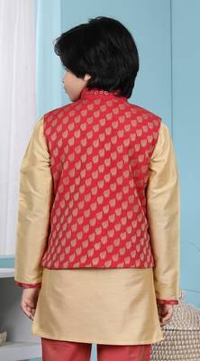 Red printed banarasi silk boys-nehru-jacket 4