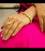 Yellow haath-phool-hath-panja