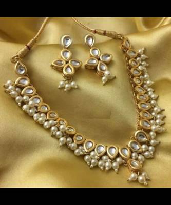 Yellow necklace-sets 1