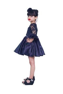 Black plain polyester kids-girl-gowns 3