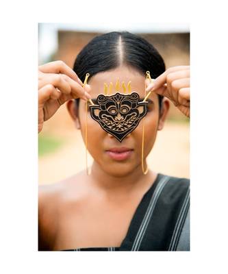 Yali Charcoal Necklace 1