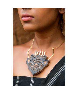 Yali Charcoal Necklace 2