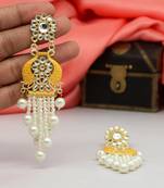 Yellow danglers-drops