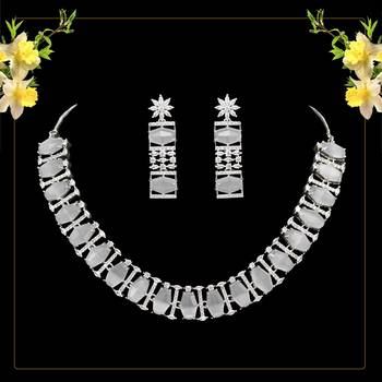 Grey necklace-sets 1