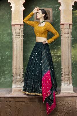Heavy Designer LEHENGHA 3