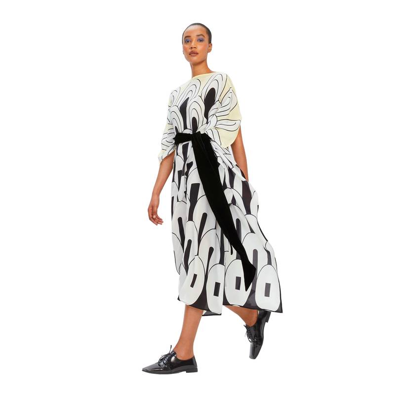 Free Size Outdoor Wear Geometric Boat Neck Style Silk Crepe Printed Women Kaftan