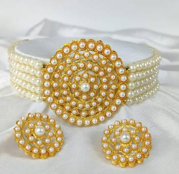 White necklaces 1