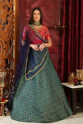 Heavy Designer LEHENGHA 1