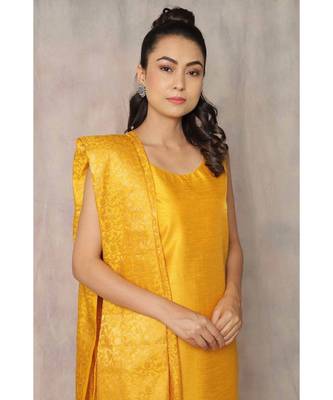 yellow cotton Kapasi kurta & pant with dupatta 2