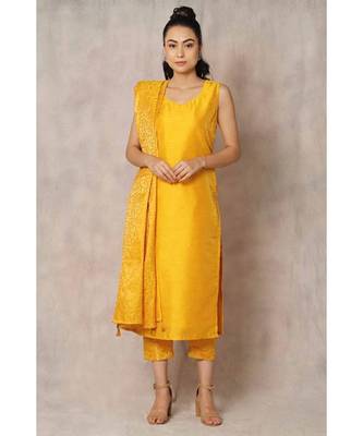 yellow cotton Kapasi kurta & pant with dupatta 1