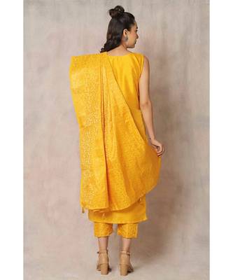 yellow cotton Kapasi kurta & pant with dupatta 5