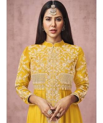  Sonam Bazwa Yellow Embroidered Slit Style Anarkali Pant Suit 2