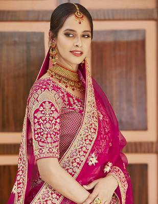 Stunning Pink Heavy Hand Work & Embroidered Velvet Bridal Lehenga 3