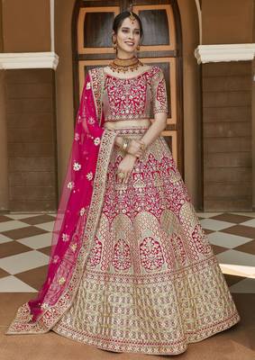 Stunning Pink Heavy Hand Work & Embroidered Velvet Bridal Lehenga 4