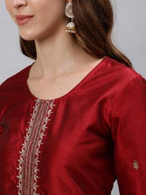 Maroon embroidered silk blend salwar 4