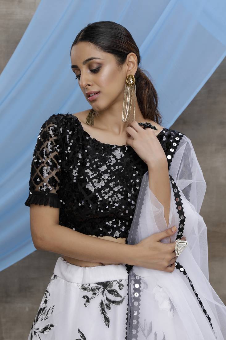 Heavy Designer LEHENGHA