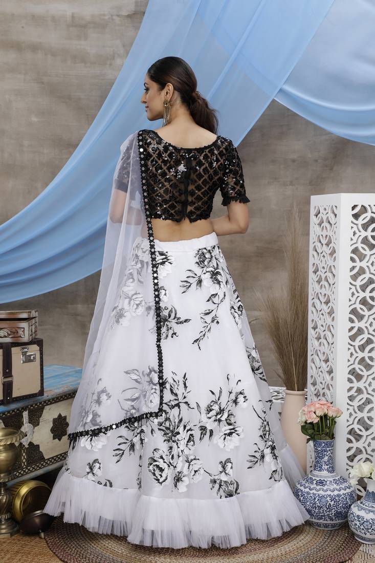 Heavy Designer LEHENGHA