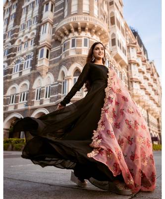 Black  Kurti Style  Lehenga Organza  Floral Dupatta 3