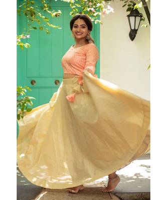 Peach banarasi Dupion Cotton Croptop Light gold Flared skirt lehenga 2