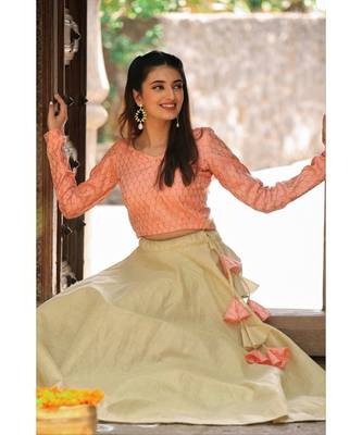 Peach banarasi Dupion Cotton Croptop Light gold Flared skirt lehenga 4