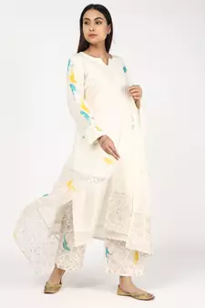 white silk Zunairah suit set