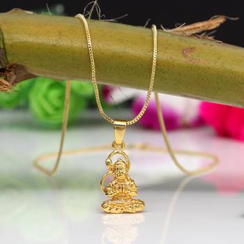 Gold necklaces 2