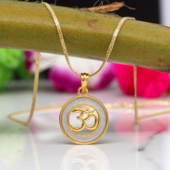 Gold necklaces 2