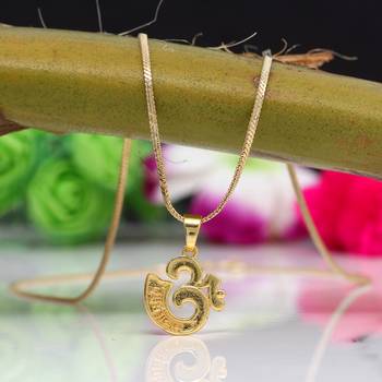 Gold necklaces 2