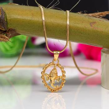 Gold necklaces 2
