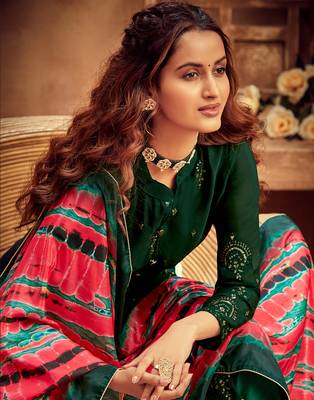 Green embroidered pure viscose salwar 3