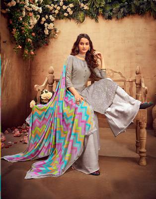 Grey embroidered pure viscose salwar 3