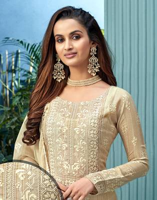 Beige embroidered viscose salwar 2
