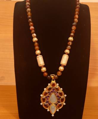Brown necklaces 1