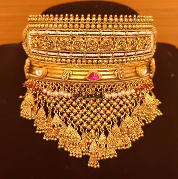 Multicolor necklace-sets 4