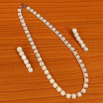 White necklace-sets 1