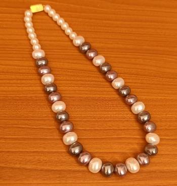Multicolor necklaces 1