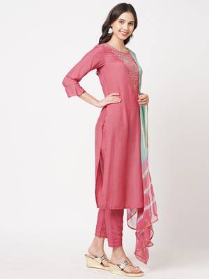 Pink embroidered viscose ethnic-kurtis 3
