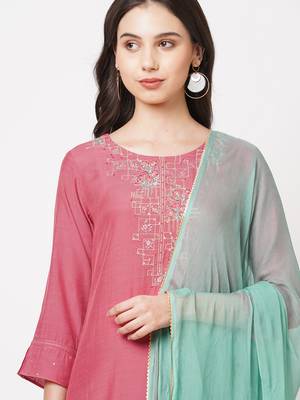 Pink embroidered viscose ethnic-kurtis 5
