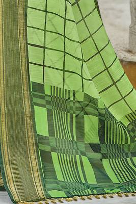 Green printed pure cotton saree with blouse 3