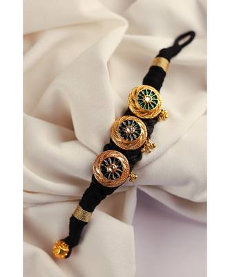 Beautiful Black and Green Party Bracelet 2