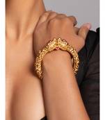 Exquisite Gold Bangle for Weddings
