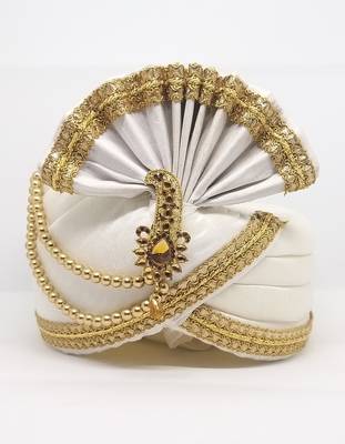 Traditional Cream Safa 1