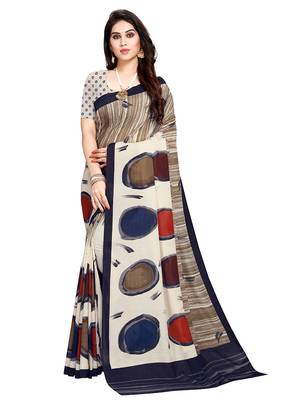 Beige printed crepe saree with blouse 2